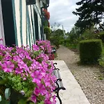 D'hotes Au Fil De L'eau 3*
