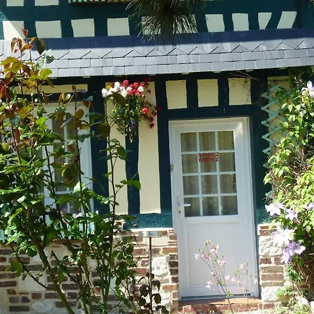 D'hotes Au Fil De L'eau Oda ve Kahvaltı