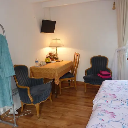 Oda ve Kahvaltı D'hotes Au Fil De L'eau 3*